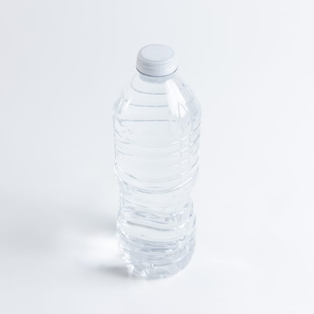 Water / 矿泉水.