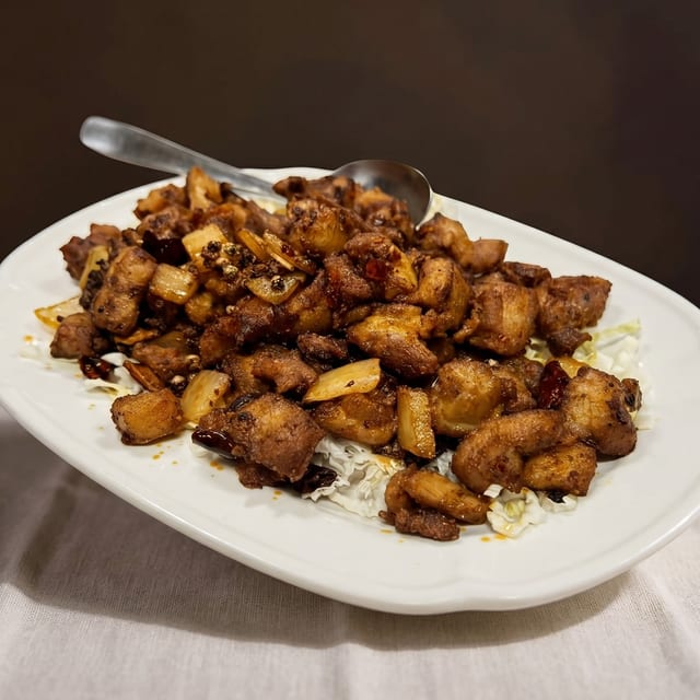 Chong Qing Spicy Chicken / 重庆辣子鸡.