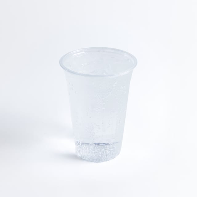 Sparkling Water / 苏打水.
