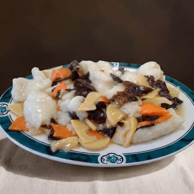 Stir-Fried Fish with Black Bean Sauce / 豆豉鱼片.
