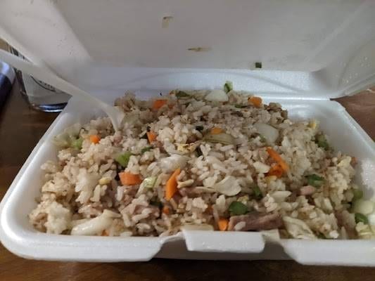 Yangzhou Fried Rice / 扬州炒饭.