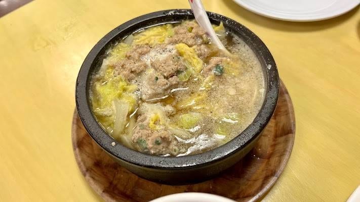 Sour Soup with Lamb Brisket / 酸汤羊腩.